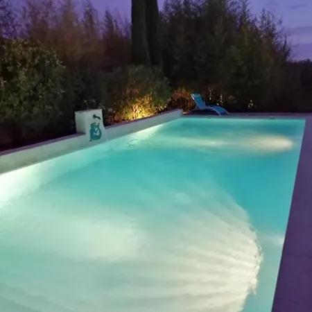 L'hestia Avec Piscine A L'isle-sur-sorgue Villa